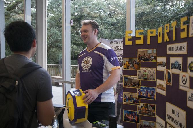 Student organizations showcase at Student Involvement Fair