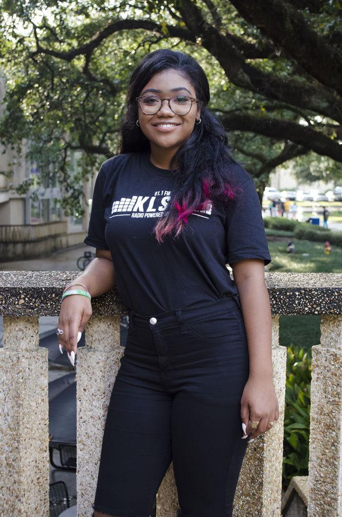 Student vloggers share LSU experience on YouTube