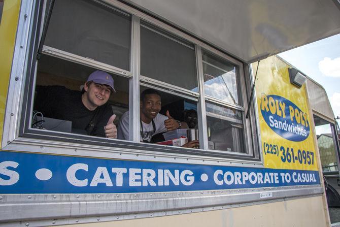 LSU pilot program brings back food trucks