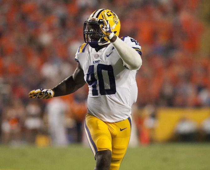 LSU sophomore linebacker Devin White (40) during the Tigers' 35-26 win against Syracuse on Saturday, Sept. 23, 2017, in Tiger Stadium.