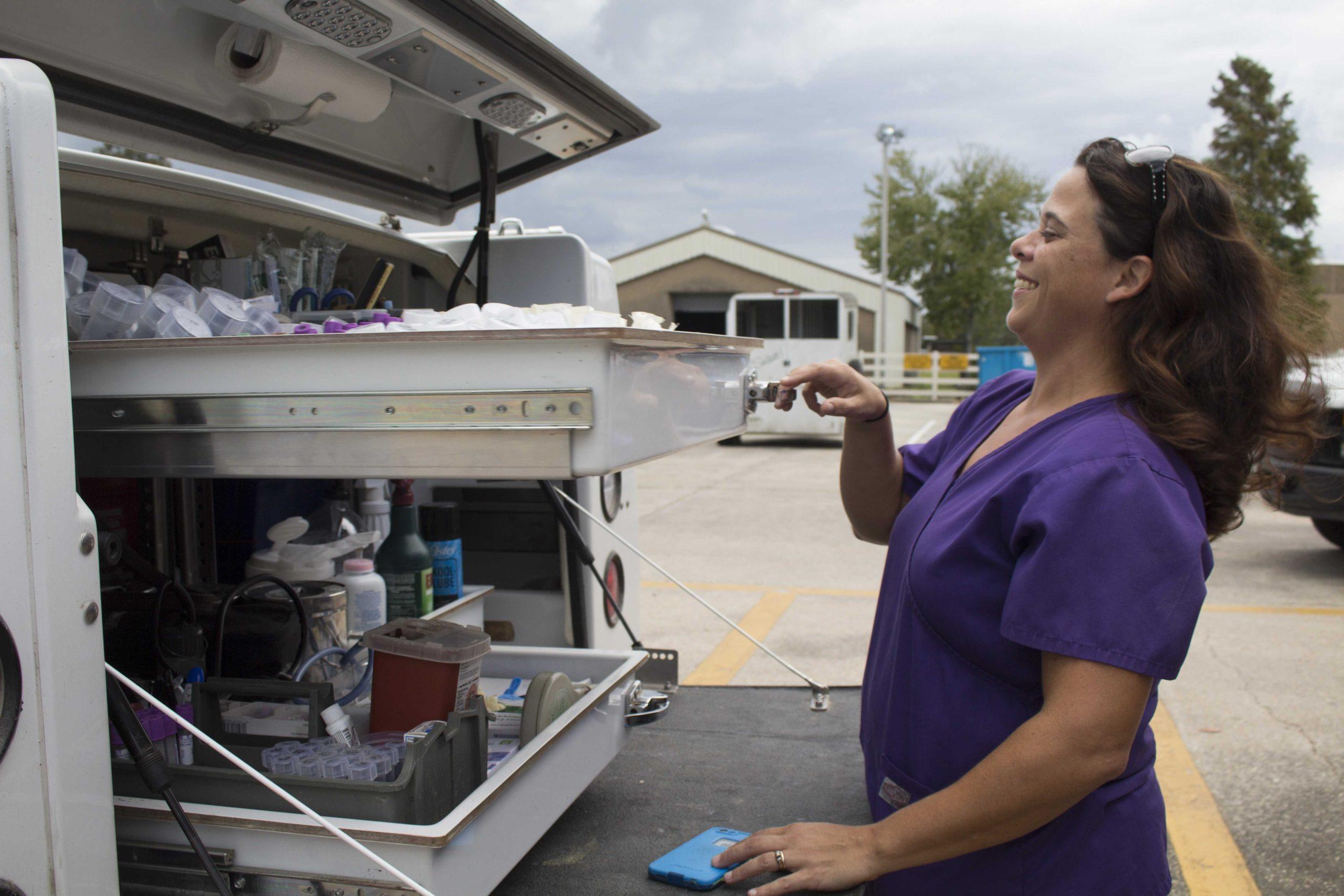 LSU veterinary assistant wins 'Champions of the Cause Award'