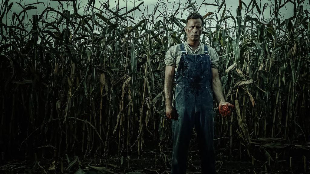 Rev Ranks: Netflix's '1922' a gory, average Stephen King adaptation