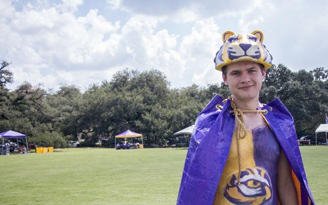 LSU student awarded &#8216;Most Interesting Fan of College Football&#8217;