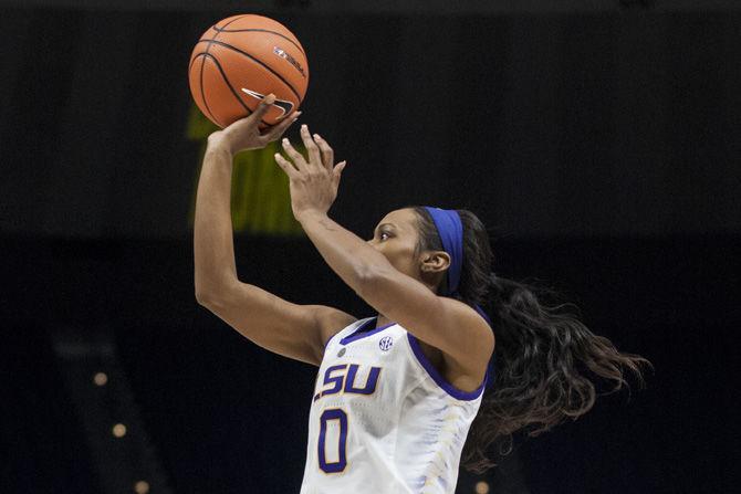 LSU junior guard Chloe Jackson (0) shoots the ball during the Tigers' 59-56 win against Auburn on Thursday, Jan. 18, 2018, in the PMAC.