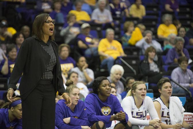 The Lady Tigers' head coach Nikki Fargas communicates with her players on Thursday, Jan. 12, 2017, during the the Tigers' 80-71 victory against the University of Missouri in the Pete Maravich Assembly Center.