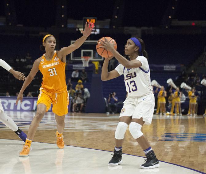 PHOTO: LSU defeats Tennessee 70-59 in Women's Basketball