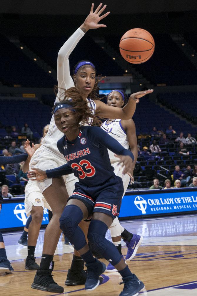 PHOTOS: LSU defeats Auburn in Women's Basketball 59-56