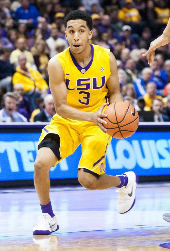 LSU freshman guard Tremont Waters (3) dribbles the ball up the court during the Tigers' 74-71 loss to Kentucky on Wednesday, Jan. 3, 2018, in the PMAC.