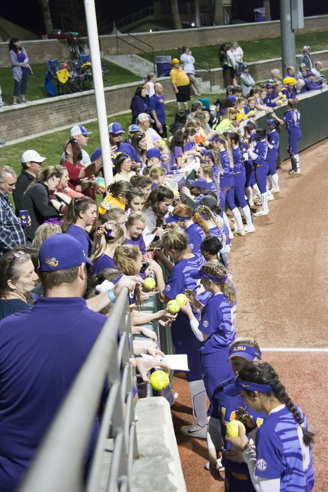 PHOTOS: LSU Dominates Purple and Gold Challenge