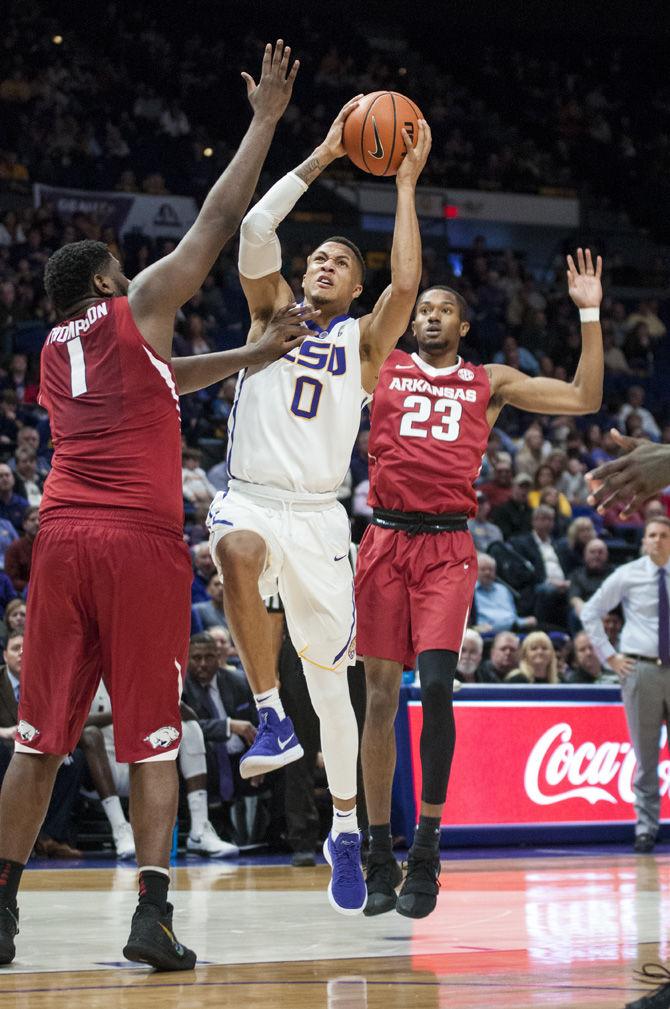 PHOTOS: LSU Tigers defeat the Arkansas Razorbacks 94-86