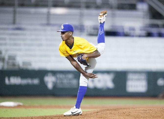 LSU freshman right-handed pitcher Ma-Khail Hilliard (52) pitches on Thursday, Nov. 9, 2017, at the Purple-Gold scrimmage at Alex Box Stadium.