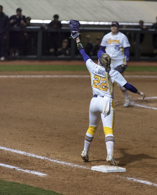 PHOTOS: LSU Softball Victory Vs. University of Southern Mississippi