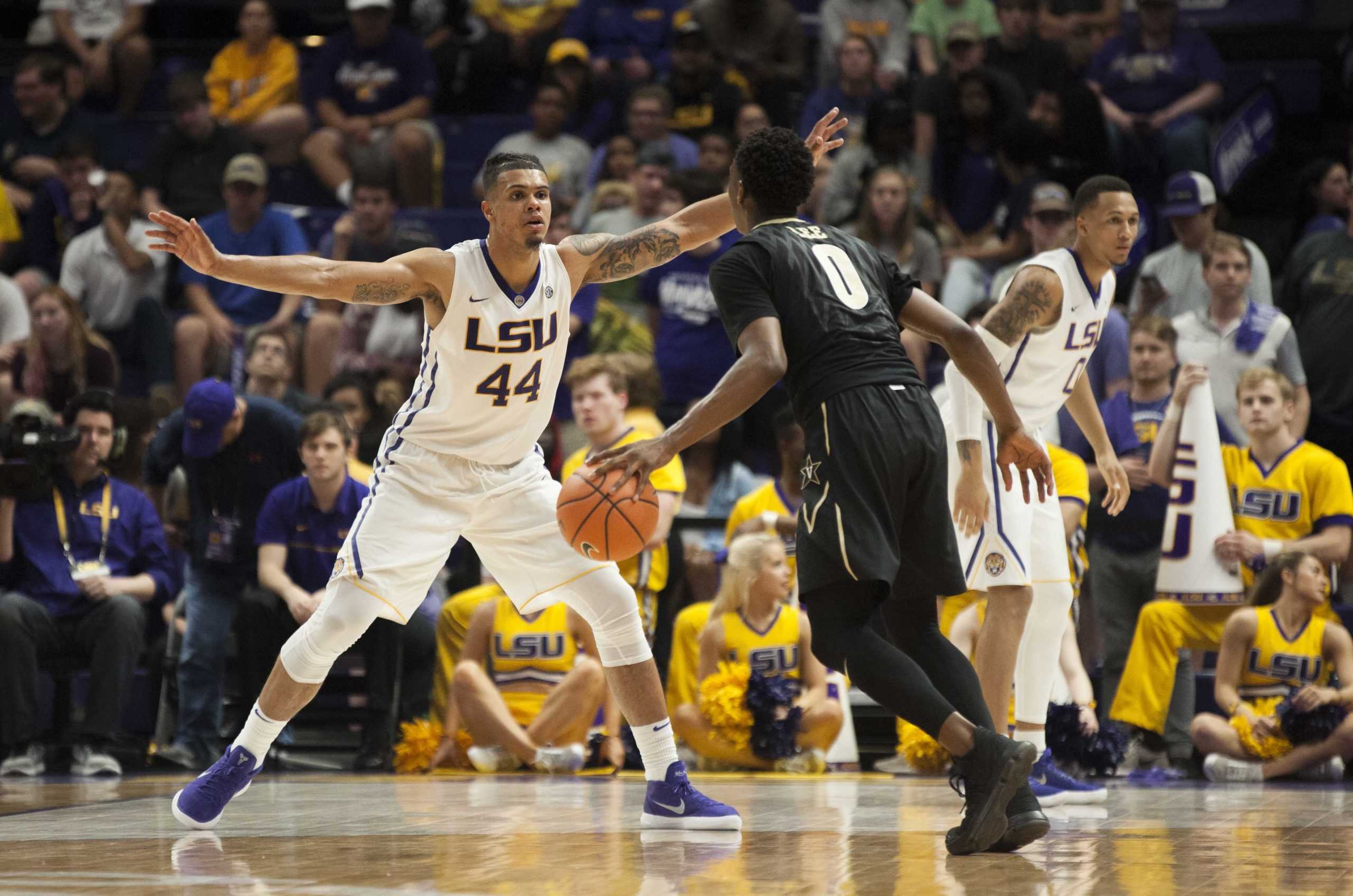 PHOTOS: LSU Men's Basketball Defeats Vanderbilt