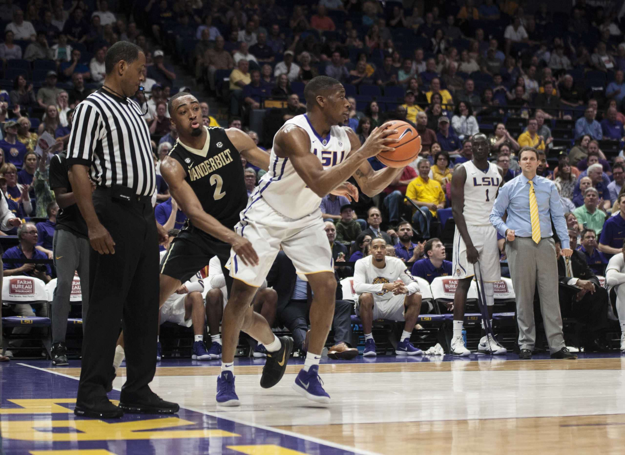 PHOTOS: LSU Men's Basketball Defeats Vanderbilt