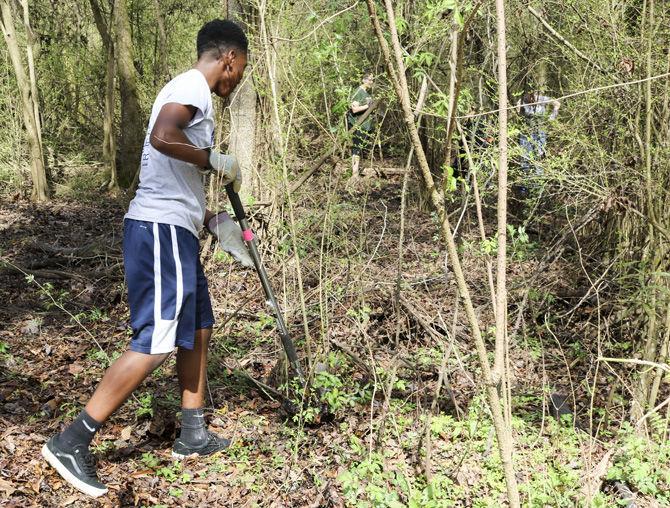 PHOTOS: Bluebonnet Swamp Volunteer Day