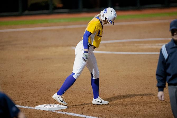 PHOTOS: LSU Softball Defeats Illinois-Chicago 3-0