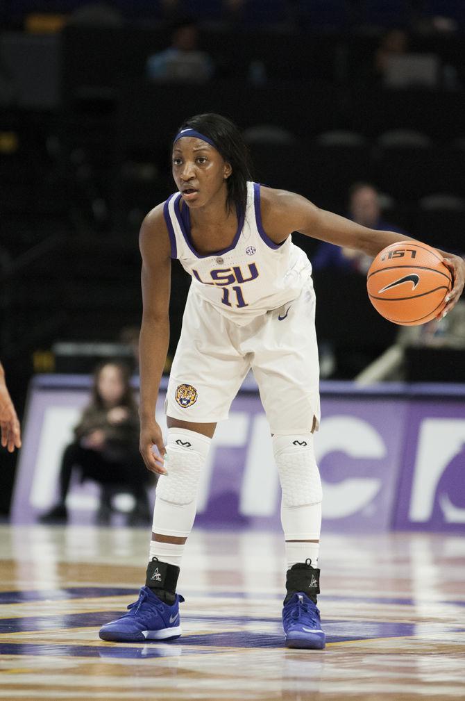 PHOTOS: LSU Women's Basketball Defeats Georgia 71-60