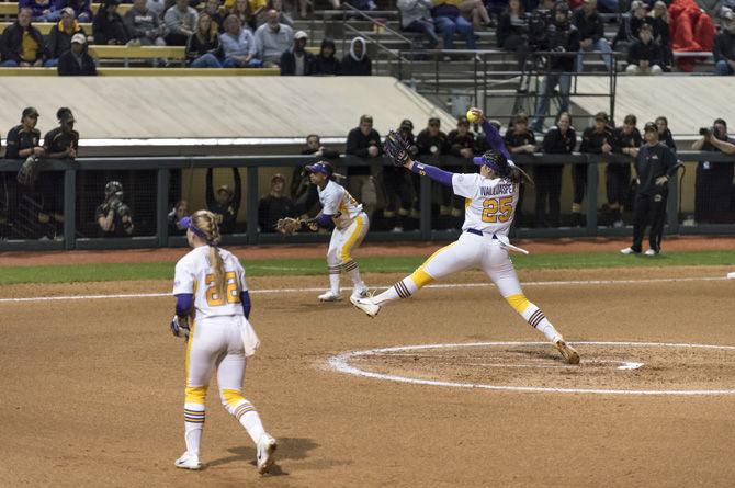 PHOTOS: LSU Softball Victory Vs. University of Southern Mississippi