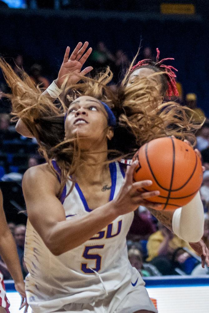 PHOTOS: LSU Women's Basketball Defeats Alabama 79-78