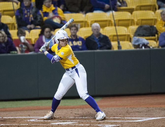 LSU sophomore first baseman Amanda Doyle (22) swings the bat during the Tigers' 3-0 victory over Illinois-Chicago on Thursday, Feb. 8, 2018 in Tiger Park.