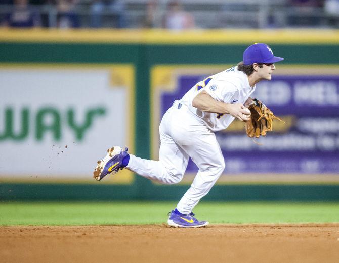 PHOTOS: LSU Baseball defeats Notre Dame