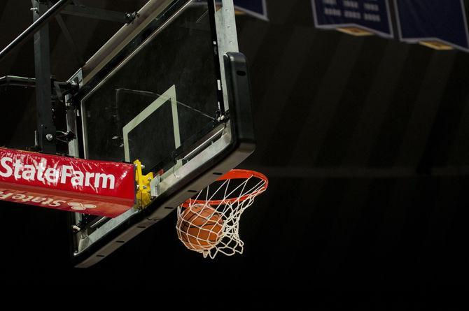 PHOTOS: LSU Women's Basketball Defeats Georgia 71-60