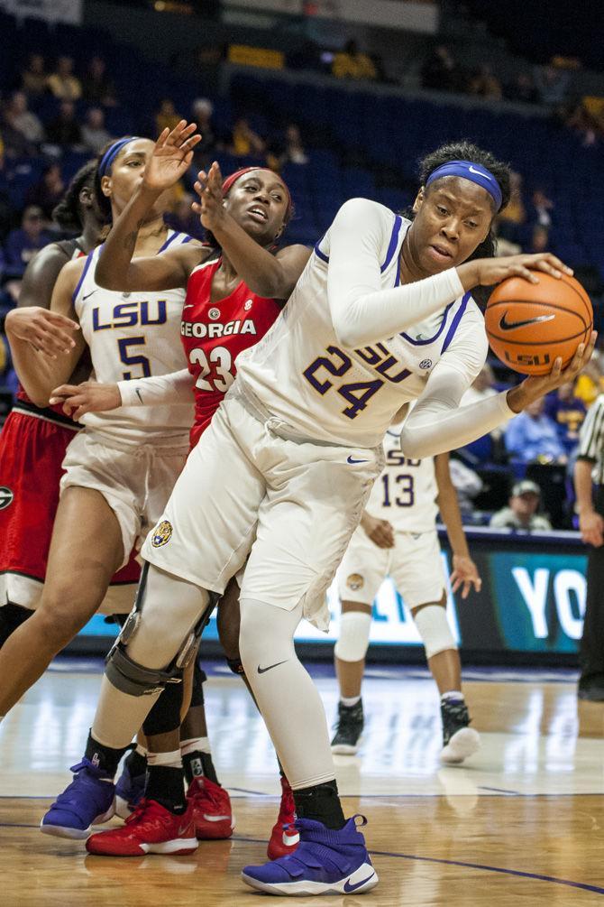 PHOTOS: LSU Women's Basketball Defeats Georgia 71-60