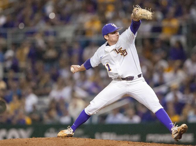 PHOTOS: LSU Baseball defeats Notre Dame