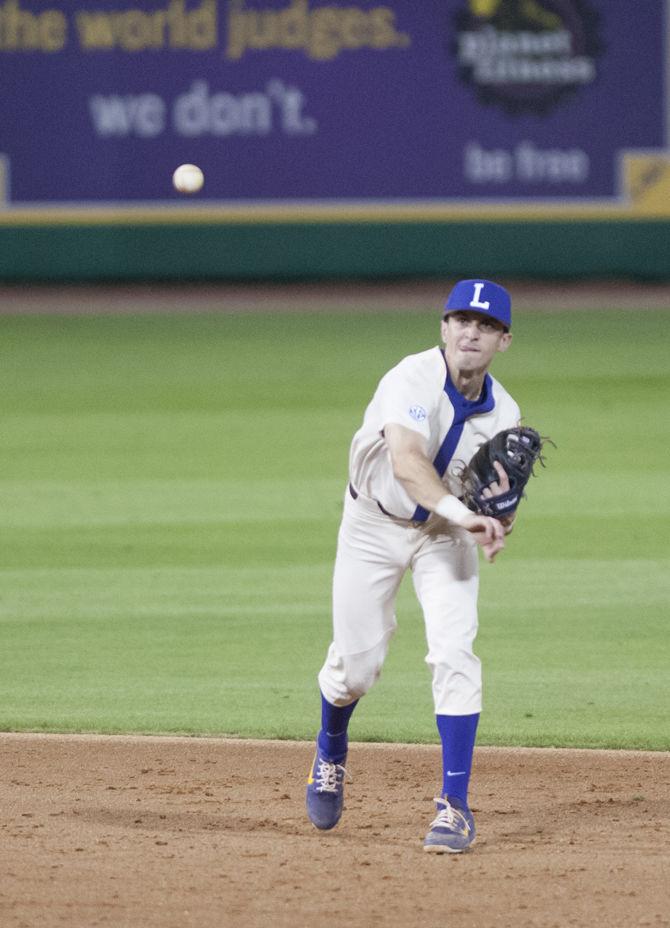 PHOTOS: LSU Baseball Defeats Grambling 10-3