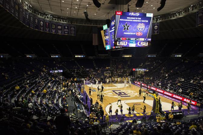 PHOTOS: LSU Men's Basketball Defeats Vanderbilt