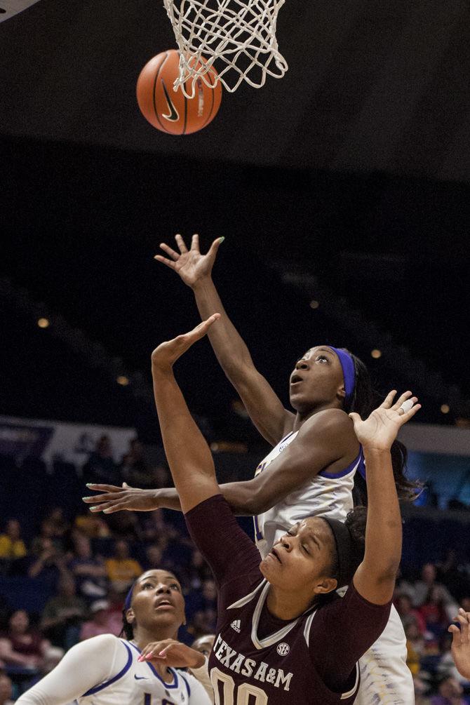 PHOTOS: LSU Women's Basketball Defeats Texas A&M 80-78