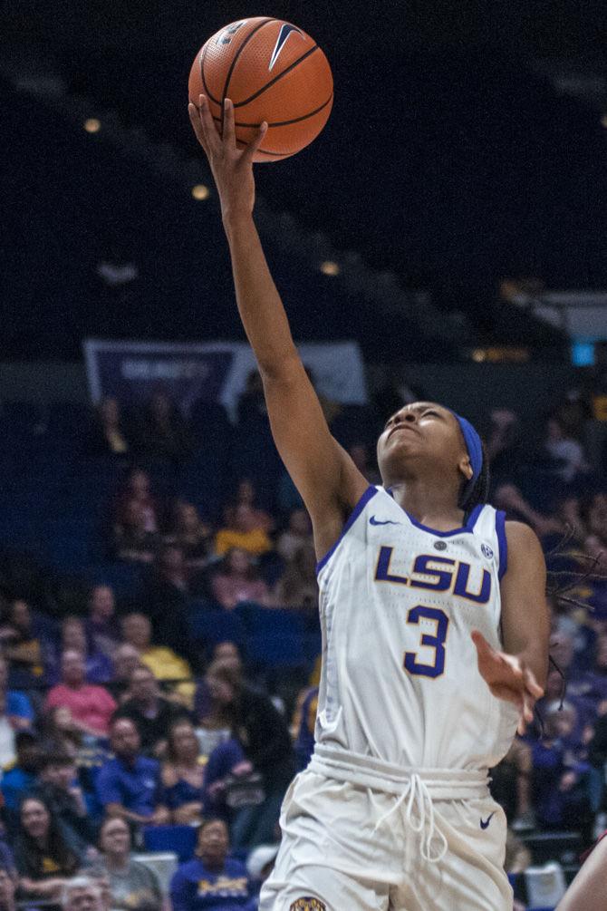 PHOTOS: LSU Women's Basketball Defeats Alabama 79-78