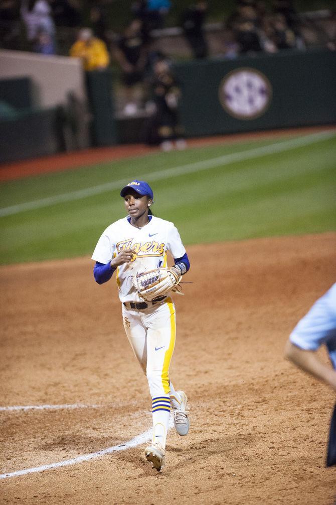 PHOTOS: LSU Softball victory over University of Texas Arlington