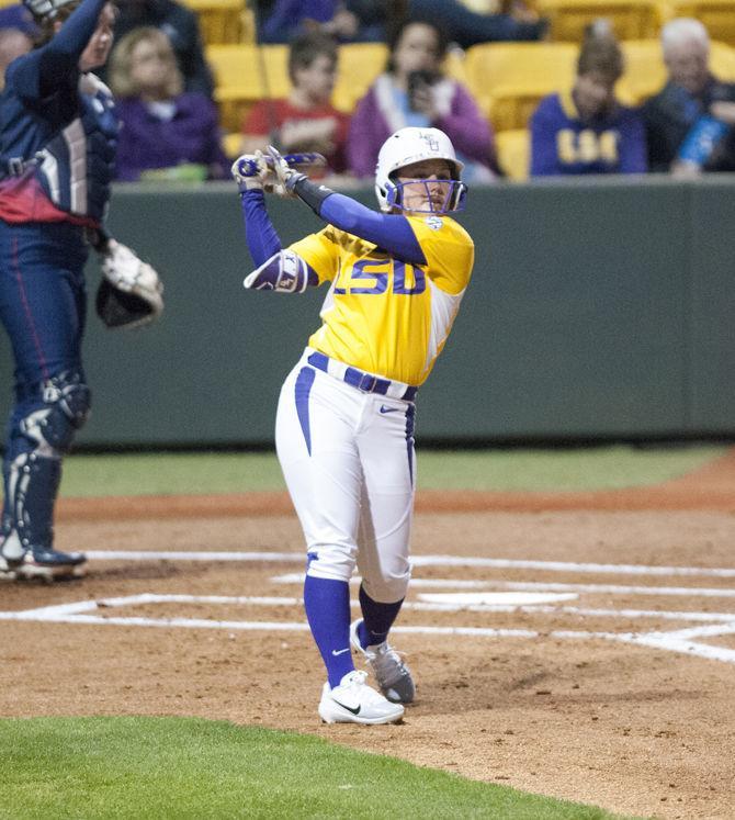 PHOTOS: LSU Softball Defeats Illinois-Chicago 3-0