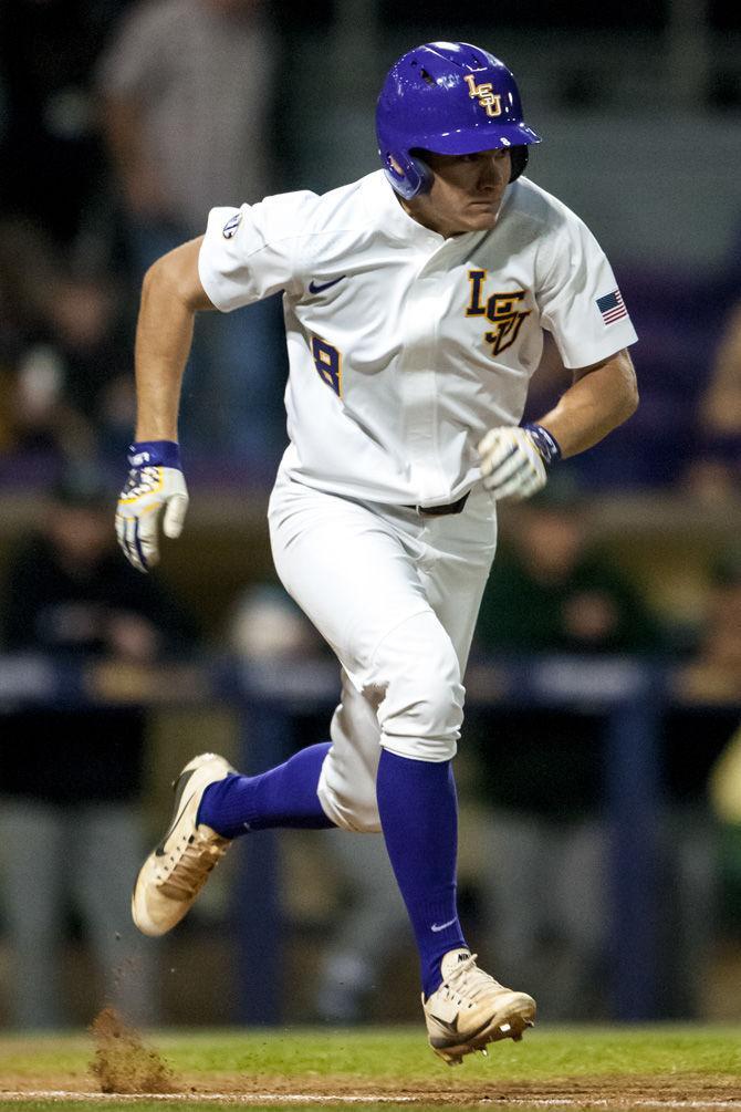 PHOTOS: Hawaii defeats LSU Baseball 4-2