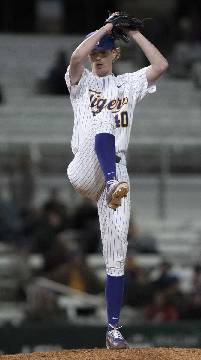 PHOTOS: LSU Defeats South Alabama 9-4