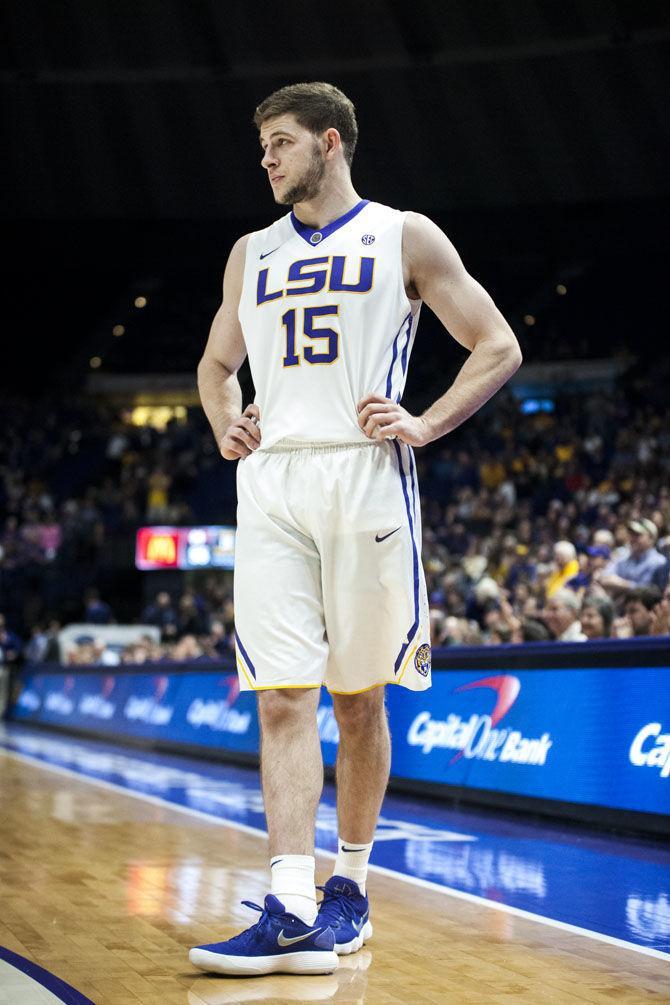 PHOTOS: LSU Men's Basketball Defeats Mississippi State 78-57