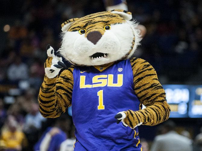 PHOTOS: LSU men's basketball defeats UL-Lafayette 84-76 in round one of NIT