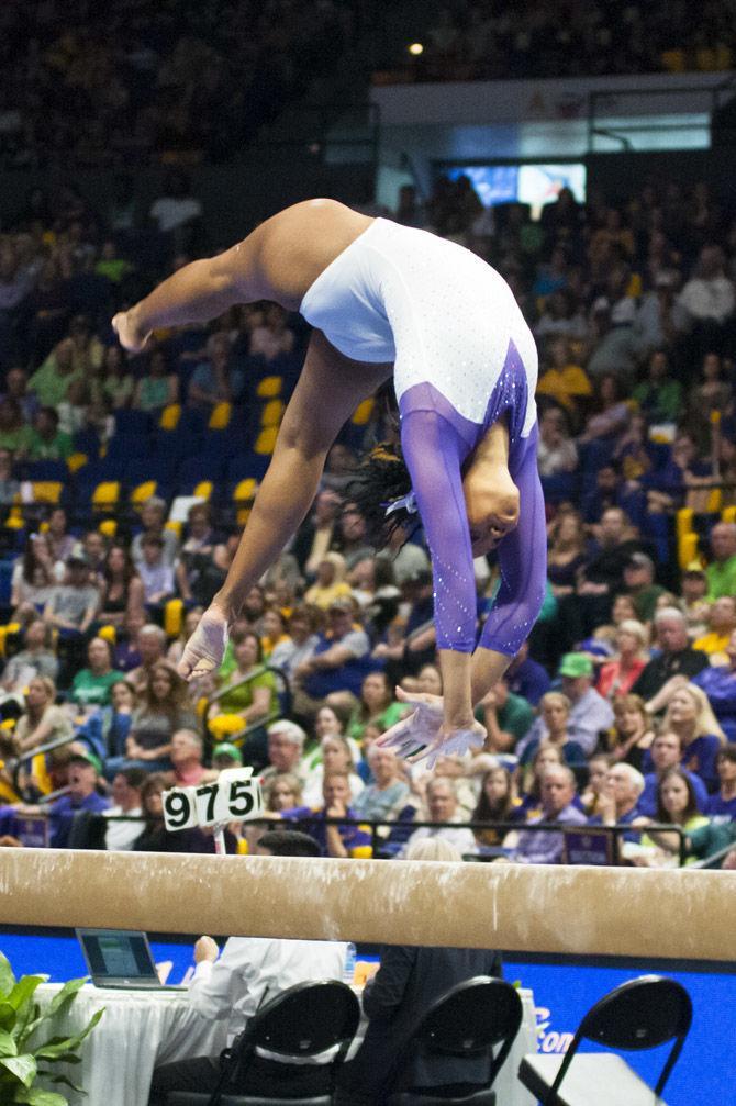 PHOTOS: LSU gymnastics defeats Arizona at final home meet