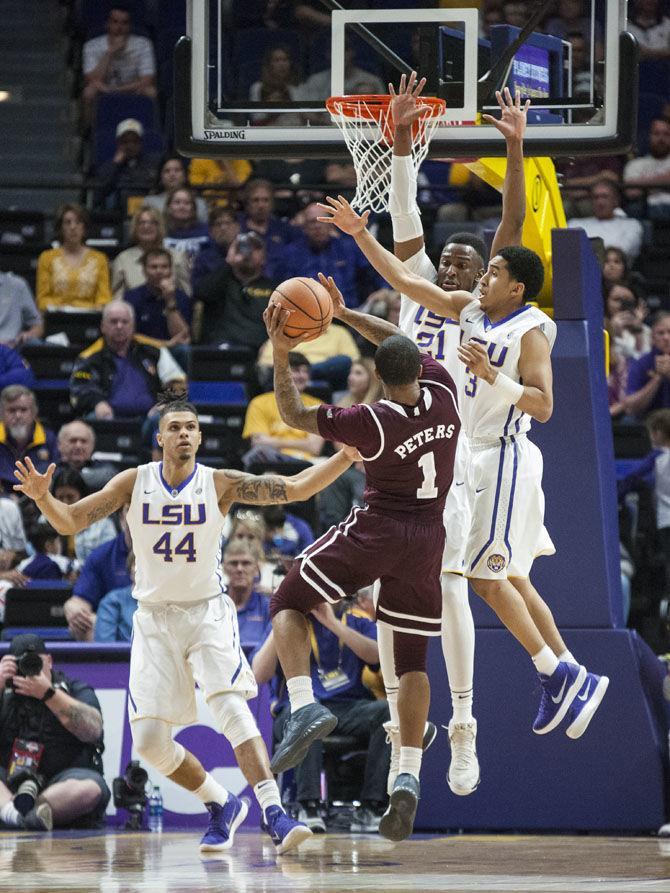 PHOTOS: LSU Men's Basketball Defeats Mississippi State 78-57