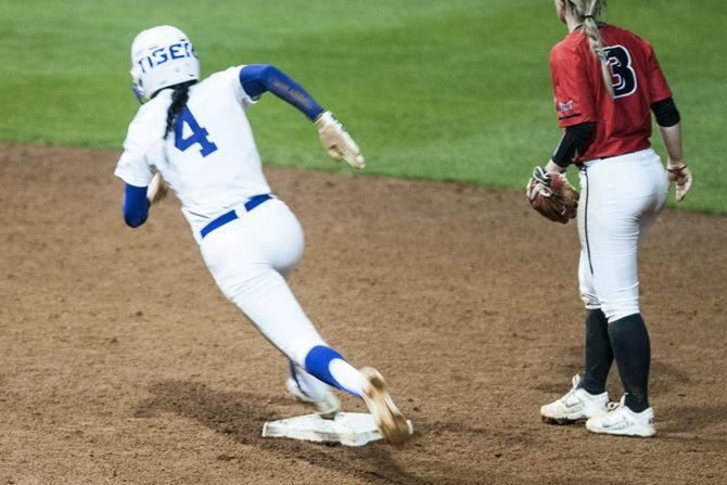 PHOTOS: LSU Defeats Illinois State University 1-0