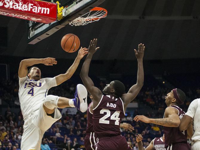 PHOTOS: LSU Men's Basketball Defeats Mississippi State 78-57