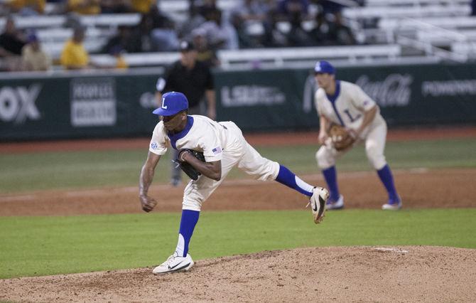 LSU freshman pitcher Ma'Khail Hilliard (52) pitches the ball during the Tigers&#8217; 10-3 victory over Grambling State University on Tuesday, Feb. 27, 2018, at Alex Box Stadium.