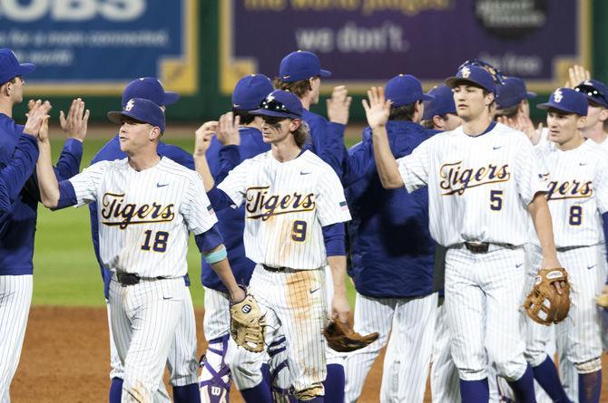 PHOTOS: LSU Baseball Defeats Tulane