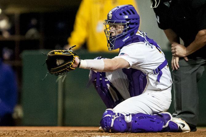 PHOTOS: Hawaii defeats LSU Baseball 4-2