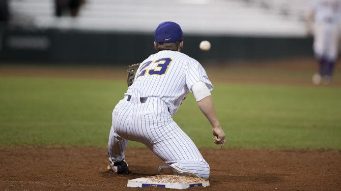 PHOTOS: LSU Baseball Defeats Southern University 8-2