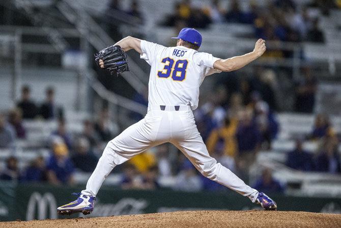 PHOTOS: LSU Baseball Defeats Toledo 8-1