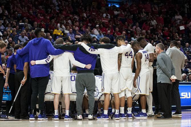 The LSU men&#8217;s basketball team gathers around during the Tigers&#8217; 84-76 National Invitation Tournament victory against UL-Lafayette on Wednesday, March 14, 2018, in the PMAC.