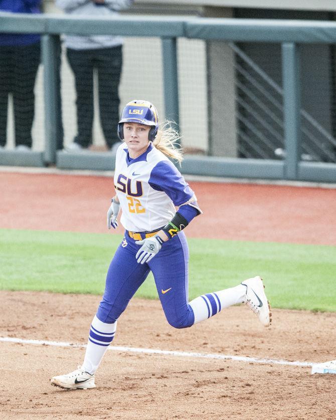 PHOTOS: LSU Softball 2-0 Victory over Texas A&M