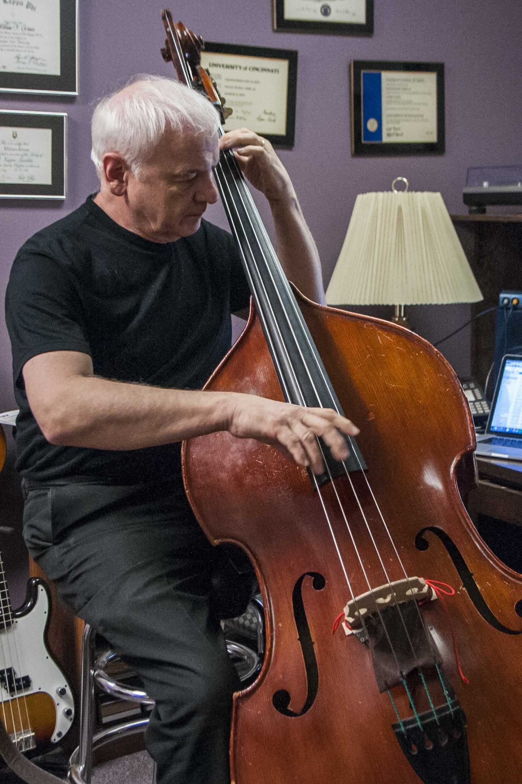 LSU music professor, bassist Bill Grimes to retire after 34 years